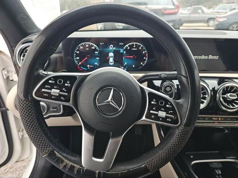 Used 2021 Mercedes-Benz CLA 250 4MATIC w/ Premium Package image 4