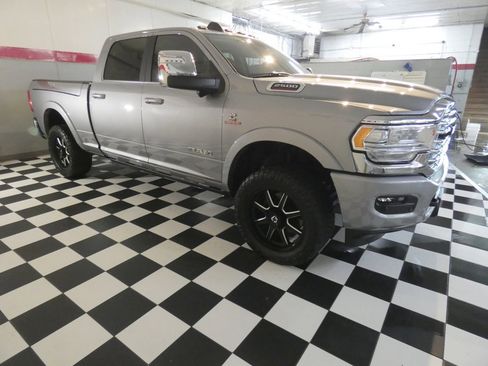 Used 2024 RAM 2500 Limited w/ Safety Group image 4