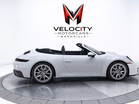 Used 2025 Porsche 911 Carrera w/ Premium Package image 13