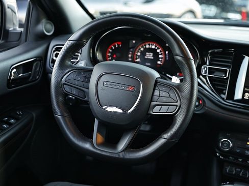 Used 2024 Dodge Durango GT image 25