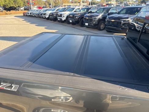 Used 2016 Chevrolet Colorado Z71 image 11