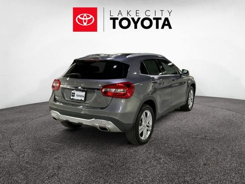 Used 2018 Mercedes-Benz GLA 250 image 8