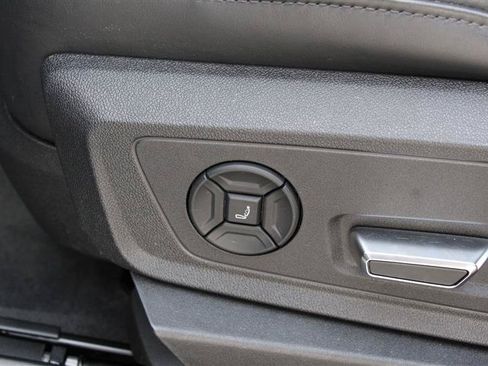 Used 2021 Audi e-tron Prestige AWD/4WD image 25