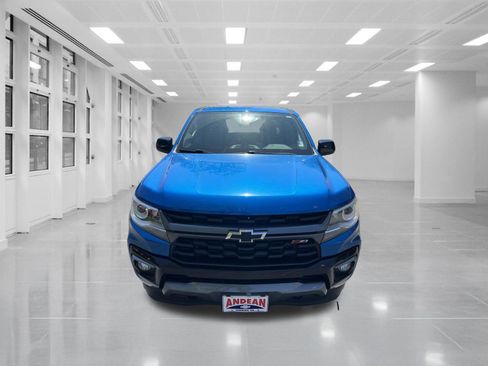 Used 2022 Chevrolet Colorado Z71 AWD/4WD image 2