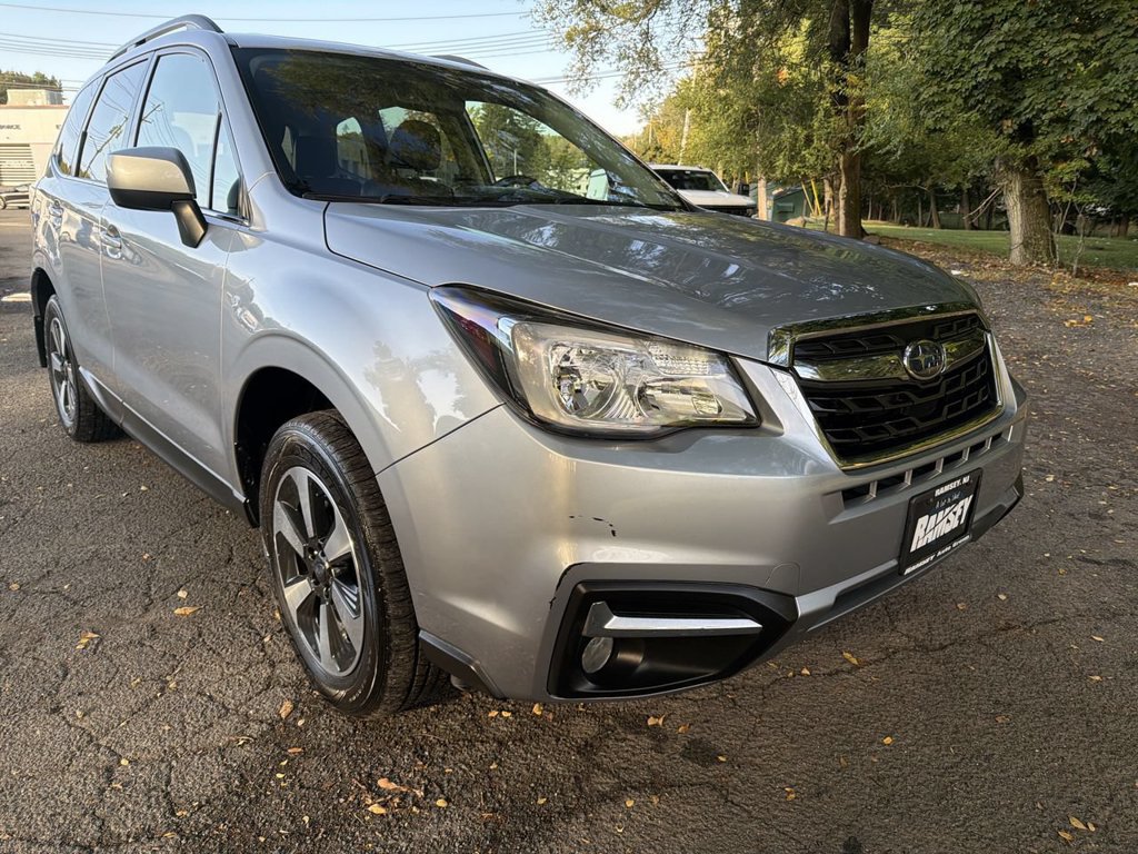 Used 2018 Subaru Forester 2.5i Limited AWD/4WD image 2