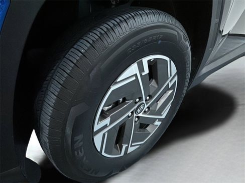 Certified 2025 Hyundai Tucson Blue image 4