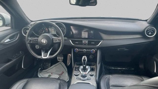 Used 2023 Alfa Romeo Giulia Ti w/ Active Assist Plus Package RWD image 14