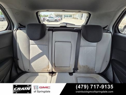 Used 2019 Chevrolet Trax LT AWD/4WD image 29