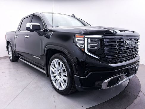 Used 2025 GMC Sierra 1500 Denali Ultimate AWD/4WD image 16