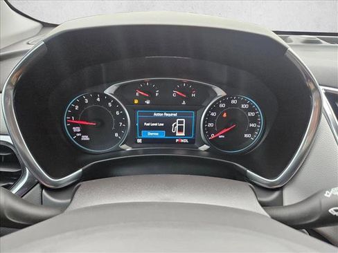 Used 2024 Chevrolet Equinox LT FWD image 19