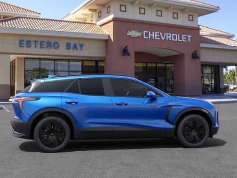 New 2025 Chevrolet Blazer EV LT w/ Midnight/Sport Edition image 5