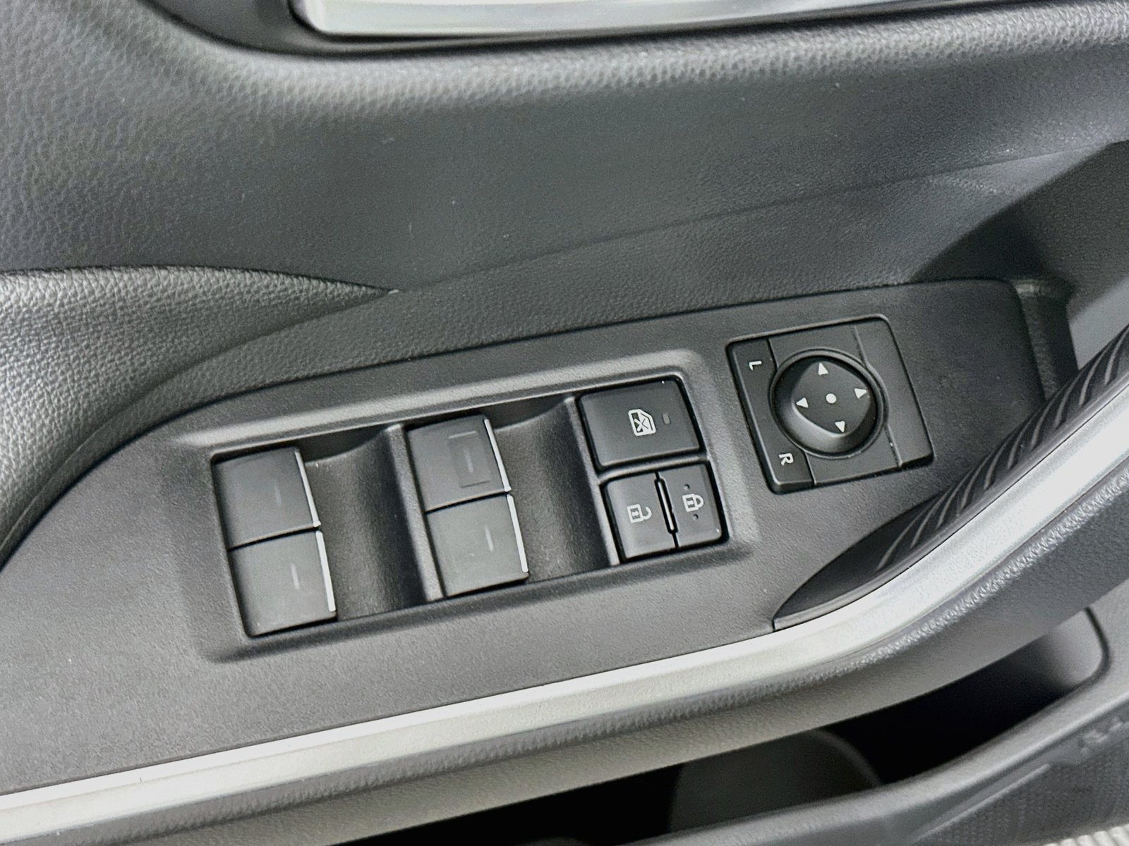 Certified 2025 Toyota RAV4 XLE AWD/4WD image 18