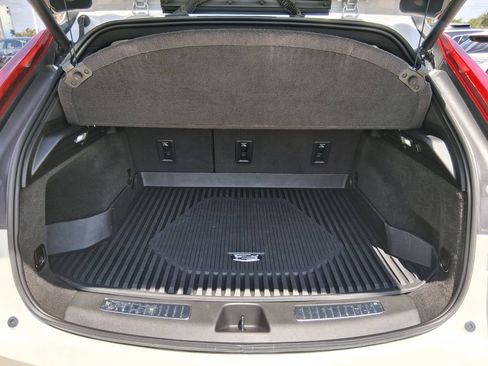 Used 2025 Cadillac XT4 Premium Luxury w/ LPO, Floor Liner Package FWD image 6