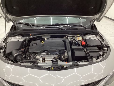 Used 2022 Chevrolet Malibu LT image 41