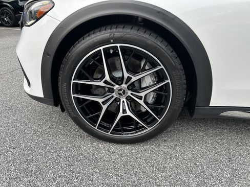 Certified 2025 Mercedes-Benz E 450 4MATIC All-Terrain Wagon image 17