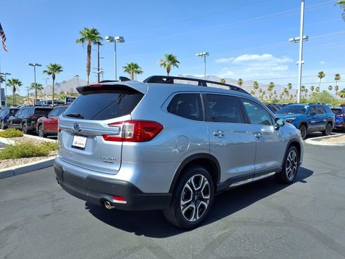 Used 2023 Subaru Ascent Limited AWD/4WD image 10