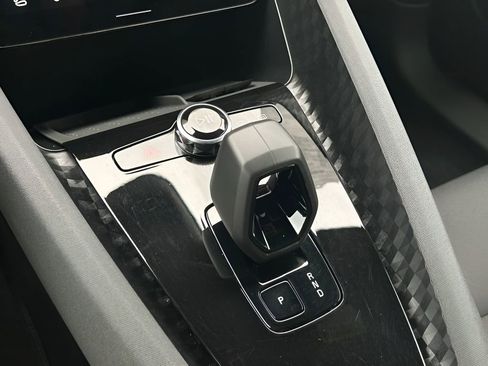 Used 2023 Polestar Polestar 2 w/ Pilot Pack image 19