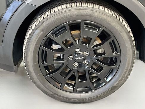 Used 2022 Kia Telluride SX w/ SX Prestige Package AWD/4WD image 34