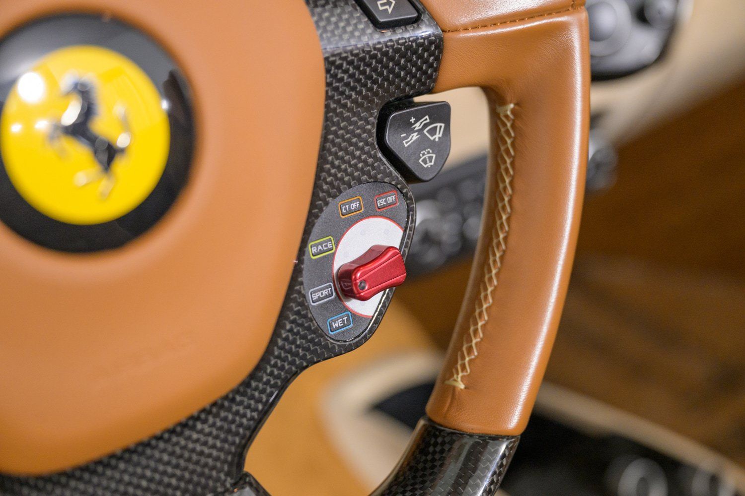 Used 2015 Ferrari 458 Spider RWD image 42