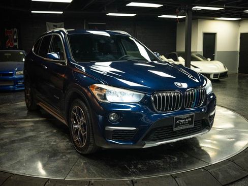 Used 2017 BMW X1 xDrive28i AWD/4WD image 5