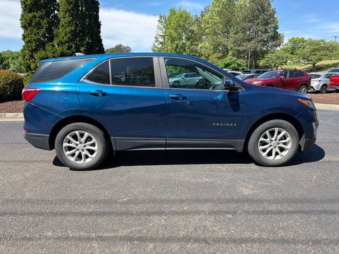 Used 2021 Chevrolet Equinox LT AWD/4WD image 3