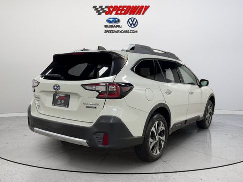 Used 2020 Subaru Outback Touring AWD/4WD image 6