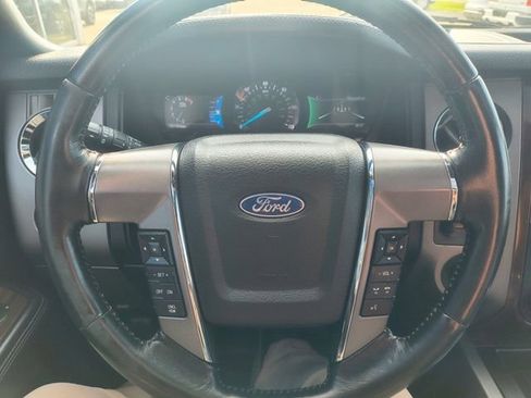 Used 2017 Ford Expedition EL Platinum AWD/4WD image 11