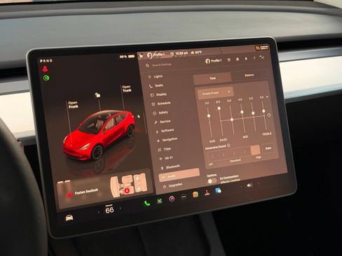 Used 2023 Tesla Model Y Long Range AWD/4WD image 46