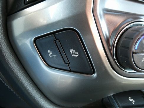 Used 2016 Chevrolet Silverado 2500 LTZ w/ LTZ Plus Package image 28