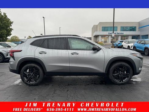 New 2026 Chevrolet Trax ACTIV w/ Driver Confidence Package image 1