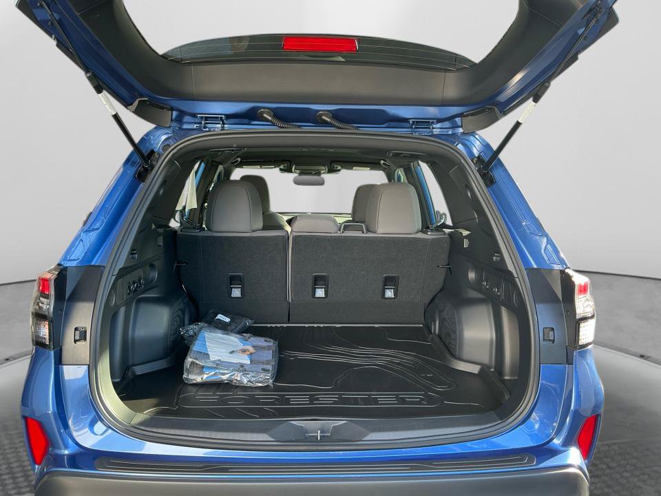 Used 2026 Subaru Forester AWD/4WD image 19