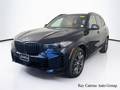 Used 2024 BMW X5 xDrive50e w/ Executive Package AWD/4WD image 3