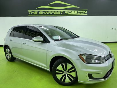 Used 2016 Volkswagen e-Golf SE w/ DC Fast Charging Package