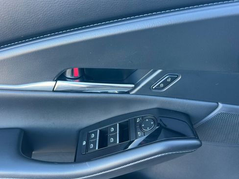 Certified 2024 MAZDA CX-30 AWD 2.5 S w/ Preferred Package image 8