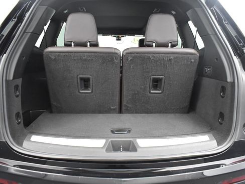 Used 2022 Cadillac XT6 Premium Luxury w/ Technology Package image 29