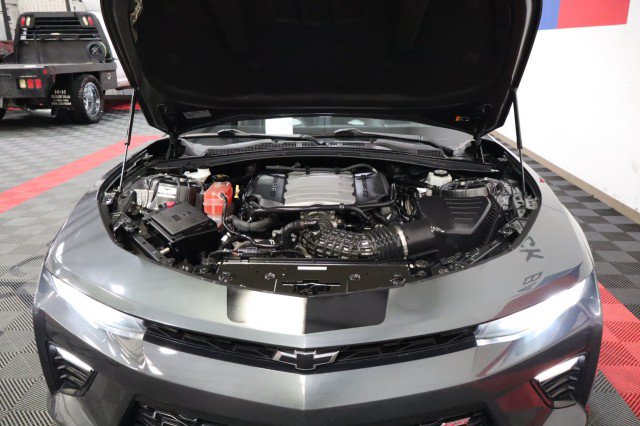 Used 2018 Chevrolet Camaro SS RWD image 62