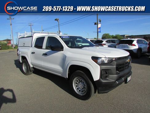 Used 2024 Chevrolet Colorado W/T w/ Safety Package RWD image 1