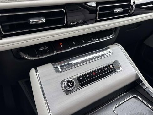 New 2026 Lincoln Aviator Reserve AWD/4WD image 29