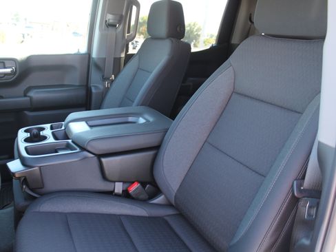 New 2026 Chevrolet Silverado 1500 Custom Trail Boss w/ Dark Appearance Package AWD/4WD image 11