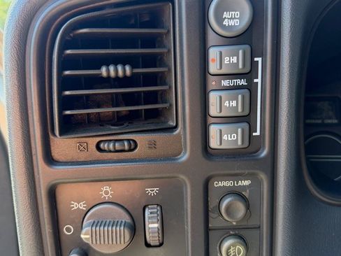Used 1999 Chevrolet Silverado 1500 LS w/ Off-Road Chassis Pkg AWD/4WD image 5