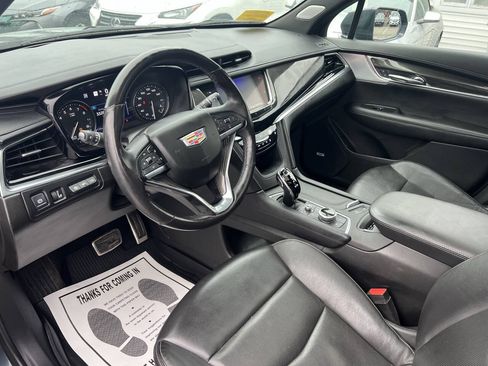 Used 2020 Cadillac XT6 Sport AWD/4WD image 27