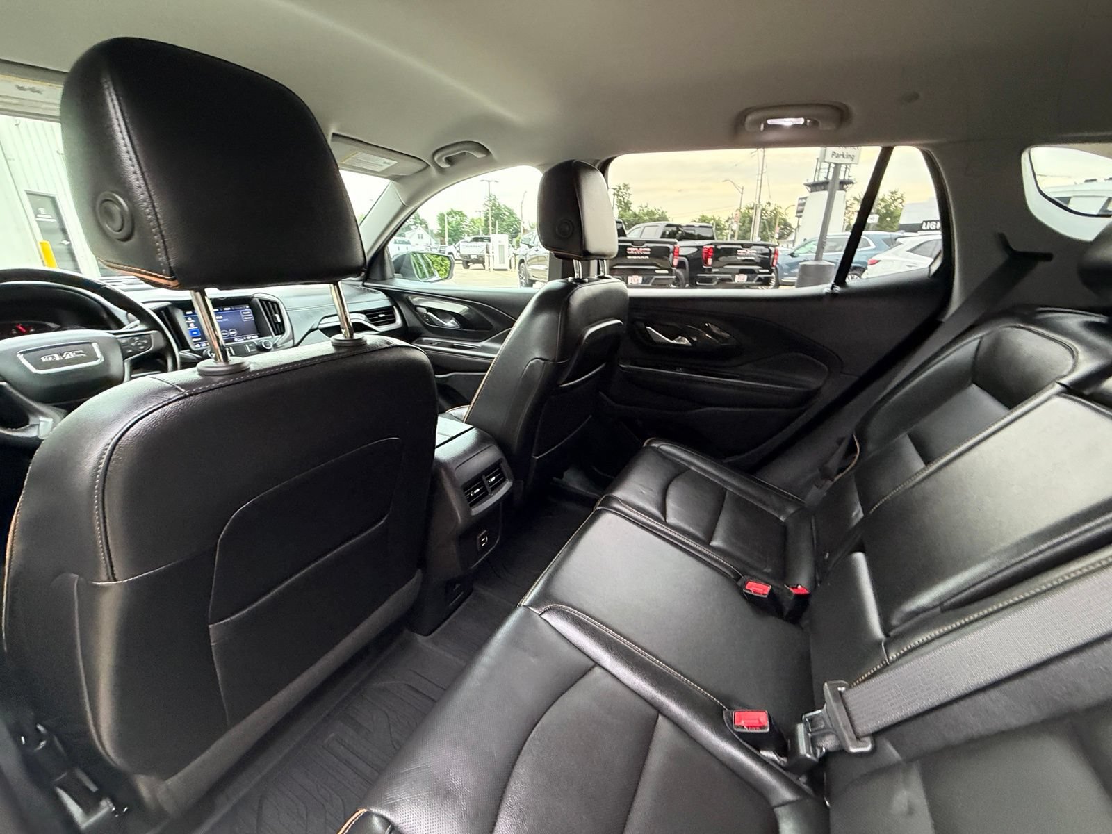 Used 2022 GMC Terrain AT4 AWD/4WD image 24