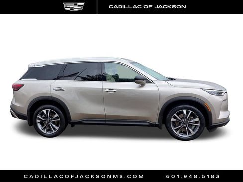Used 2023 INFINITI QX60 Luxe w/ Cargo Package AWD/4WD image 4