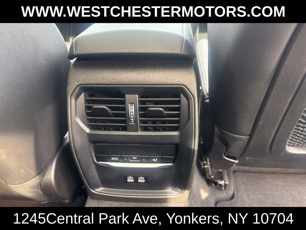 Used 2022 BMW 330i xDrive Sedan w/ Driving Assistance Package AWD/4WD image 21