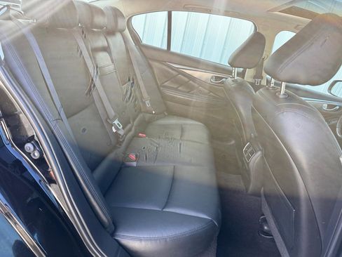 Used 2015 INFINITI Q50 Premium w/ All Weather Package AWD/4WD image 17