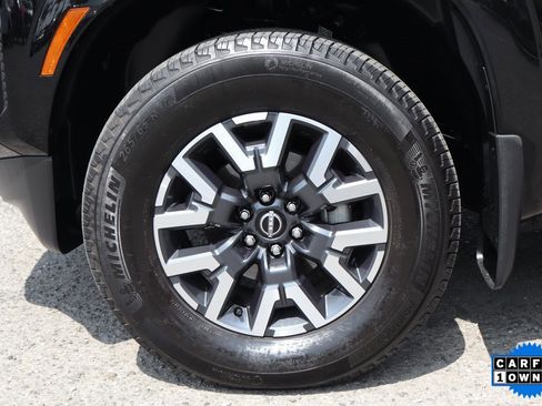 Used 2024 Nissan Frontier SL w/ Technology Package image 36