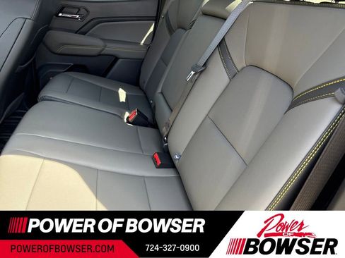 Used 2025 Chevrolet Colorado ZR2 image 11