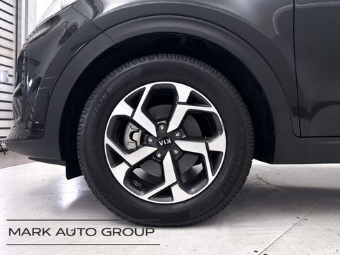 Used 2022 Kia Sportage LX FWD image 15
