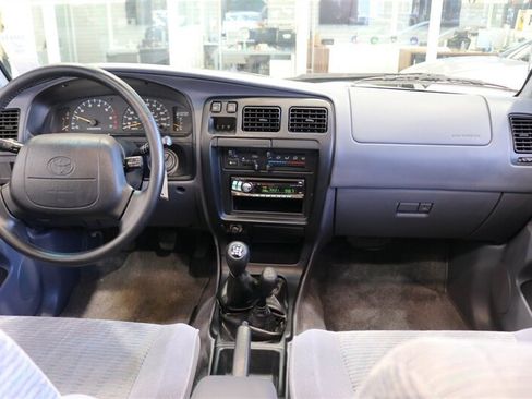 Used 1997 Toyota 4Runner SR5 w/ Sports Pkg AWD/4WD image 19