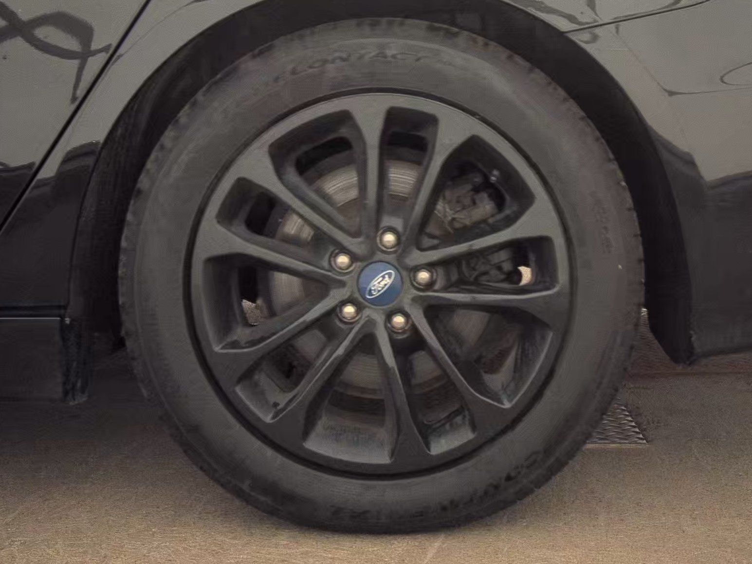 Used 2020 Ford Fusion SE FWD image 18